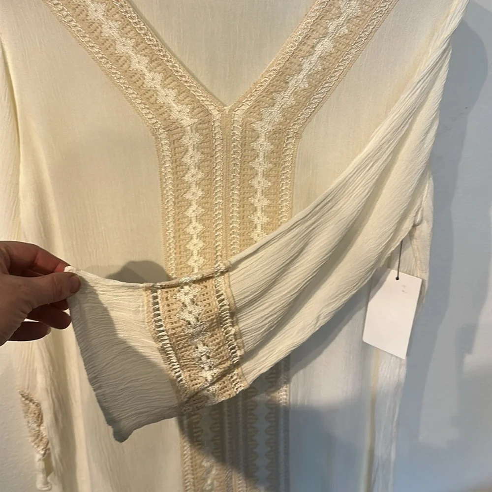 NWT Neutral Minimalist Raya Sun | beach cover